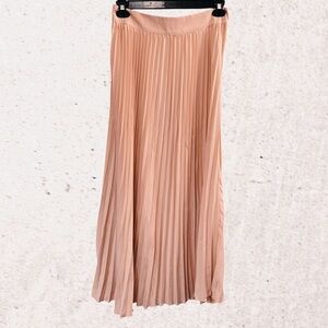 Elegant Peach Maxi Skirt